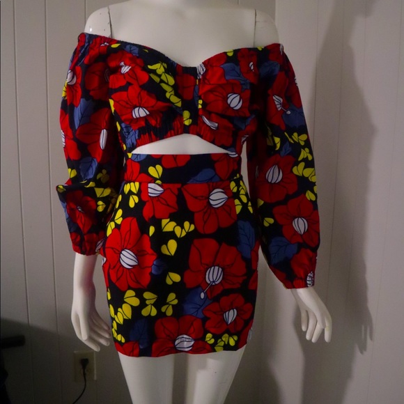 Dresses & Skirts - Women mini skirt set